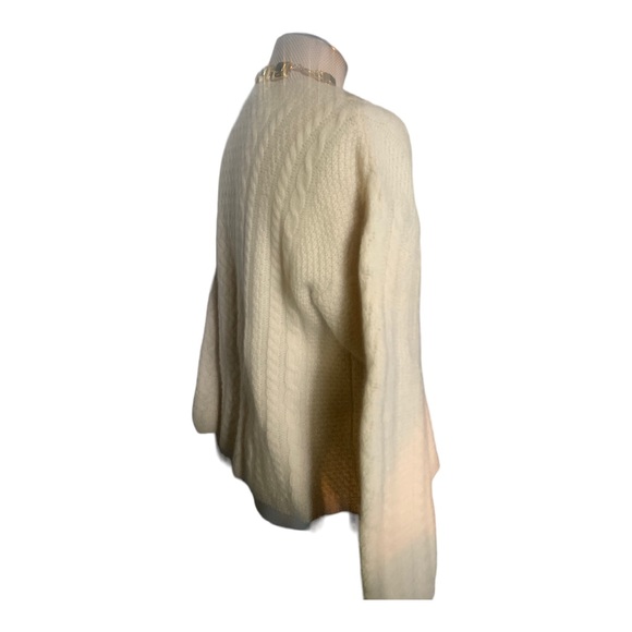 INIS CRAFTS Women's Off White Cable Knit Cardigan Size Medium Made in Ireland - Picture 7 of 11